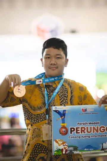 Danendra Naufal Sinambela, peraih medali perunggu OSN Informatika 2026 dari SMA Kesatuan Bangsa