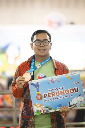 Ghifari Mukti Wibowo, peraih medali perunggu OSN Informatika 2026 dari SMA Wardaya